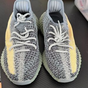 Yeezy addidas Multicolor Knit Sneakers - Cream, Tan, Gray